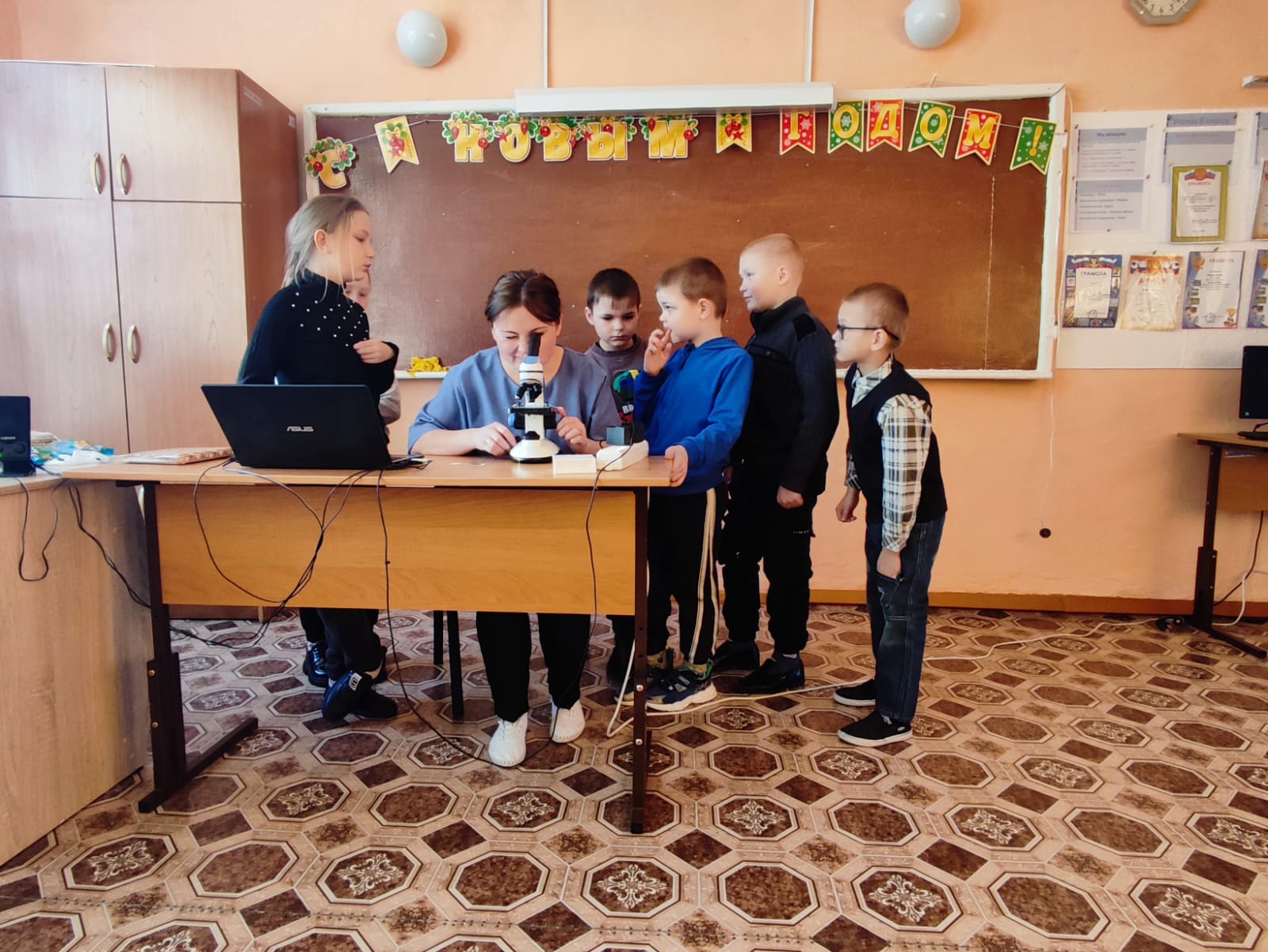 Изображения.